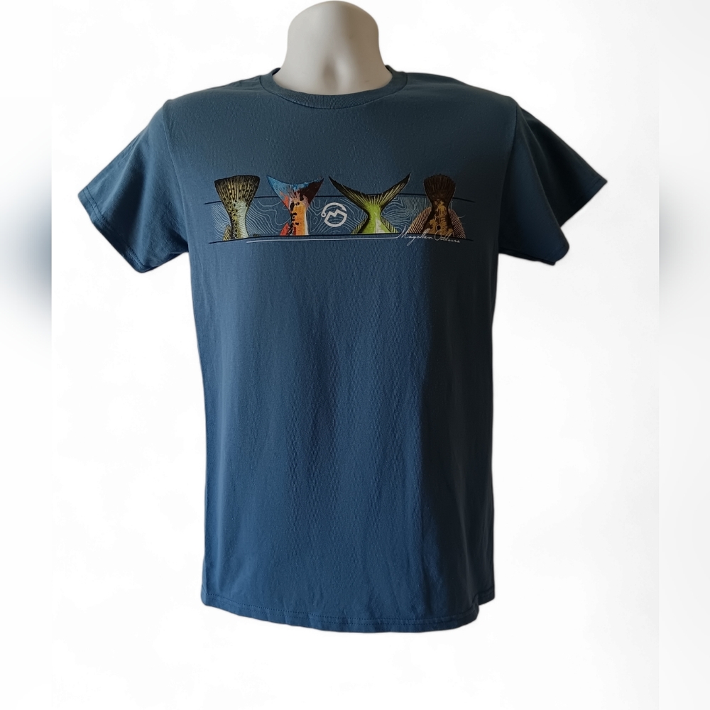 Magellan Outdoors men's blue fish print short sleeve t-shirt size S